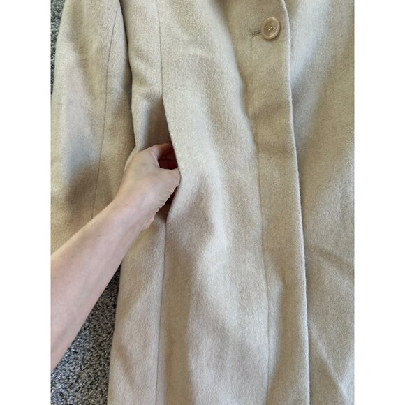 Marvin Richards Womens Sz 2 Wool & Cashmere Blend Coat Beige Lining Button Closu - Picture 5 of 16